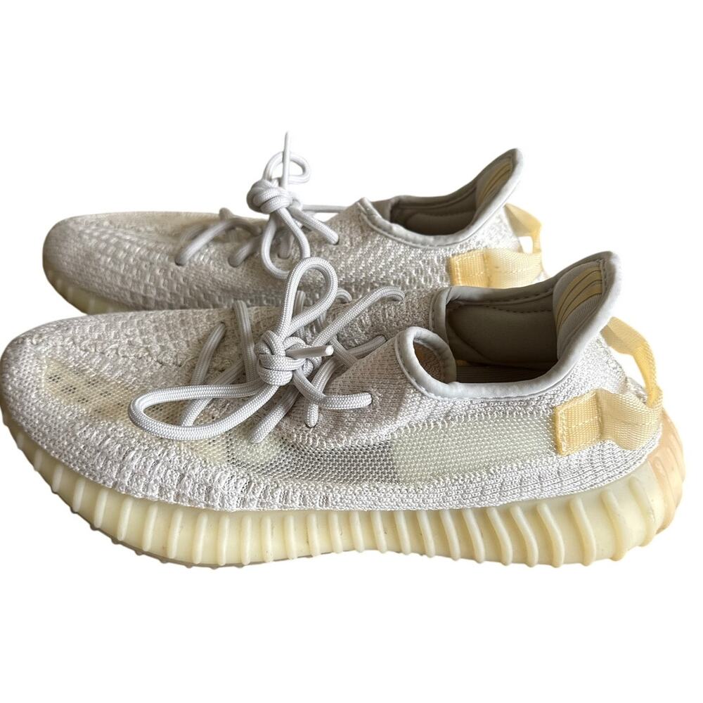 adidas Yeezy Boost 350 V2 Light GY3438 Men’s Size 8.5 UV Color Change Shoes